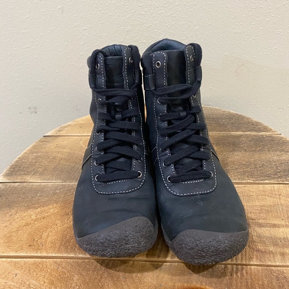 Womens Keen Black All Terrain Boots Size 9 - Picture 5 of 8